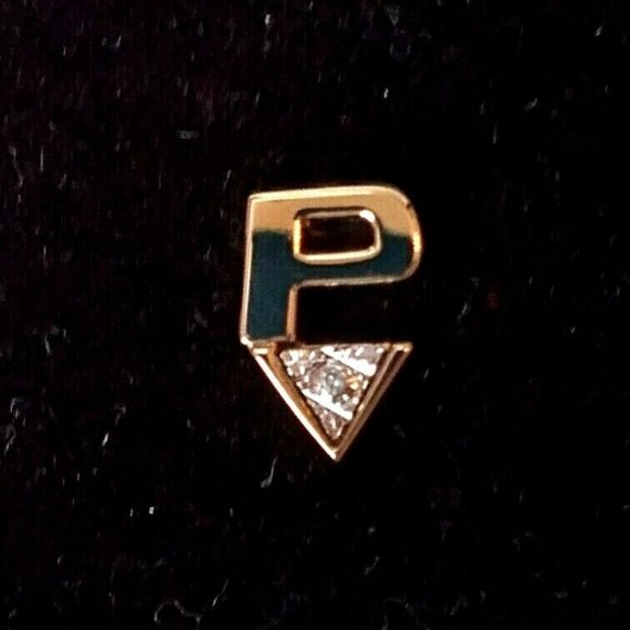 Pierre Cardin Other - VINTAGE "P" PIERRE CARDIN DIAMOND GOLD PLATED TIE TACK